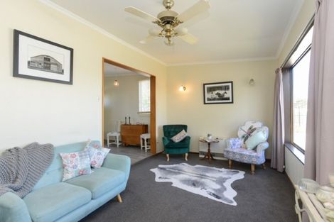 Photo of property in 8 Pukeko Place, Westshore, Napier, 4110