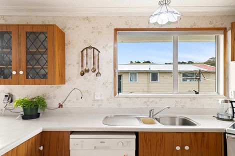 Photo of property in 325 Tomahawk Road, Ocean Grove, Dunedin, 9013