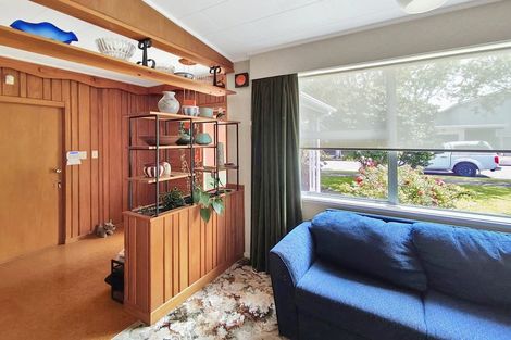 Photo of property in 7 Airdrie Avenue, Epuni, Lower Hutt, 5011