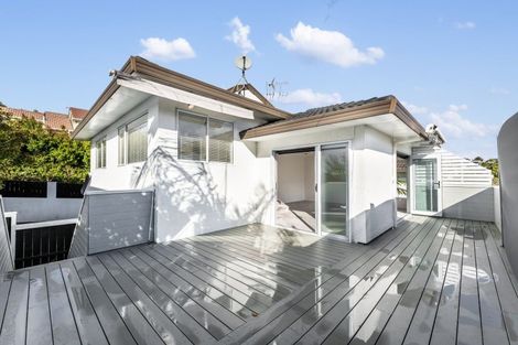 Photo of property in 2/36 Nihill Crescent, Mission Bay, Auckland, 1071
