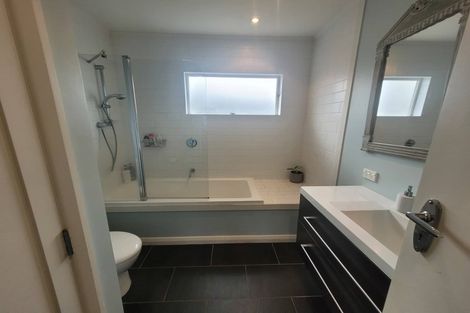 Photo of property in 38 Ruawai Road, Mount Wellington, Auckland, 1060