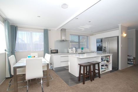 Photo of property in 44 Forrest Hill Road, Forrest Hill, Auckland, 0620