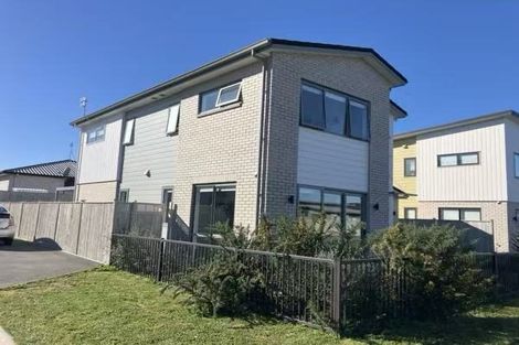 Photo of property in 5 Te Mura Crescent, Takanini, 2112