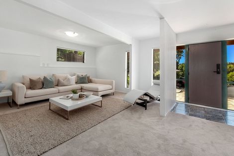 Photo of property in 47 Emlyn Place, Torbay, Auckland, 0630
