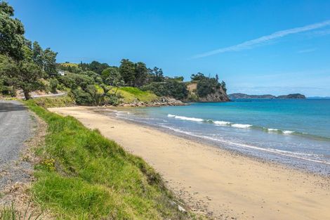 Photo of property in 52 Woods Road South, Colville, Coromandel, 3584