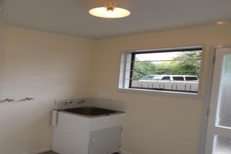 Photo of property in 2/423 Great South Road, Rosehill, Papakura, 2113