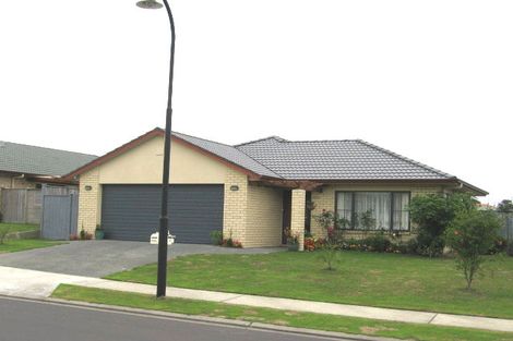 Photo of property in 15 Richfield Crescent, Westgate, Auckland, 0614