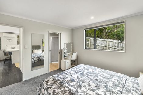 Photo of property in 17a Keri Vista Rise, Papakura, 2110