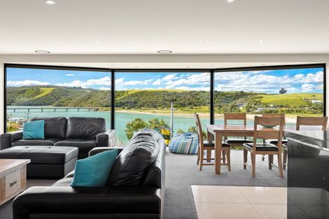 Photo of property in 1186 Finlayson Road, Taieri Mouth, 9091