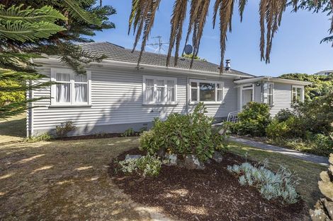 Photo of property in 5 Champion Street, Ranui, Porirua, 5024