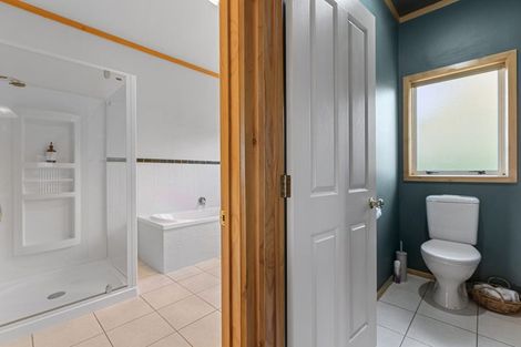 Photo of property in 390 Rowe Road, Ohauiti, Tauranga, 3173