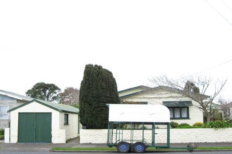 Photo of property in 10 Princes Street, Fitzroy, New Plymouth, 4312