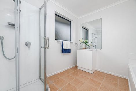 Photo of property in 1 Northridge Terrace, Massey, Auckland, 0614