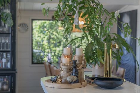 Photo of property in 77 Grange Road, Hahei, Whitianga, 3591