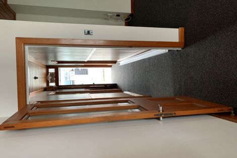 Photo of property in 33 Peacock Street, Christchurch Central, Christchurch, 8013