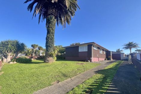 Photo of property in 57 Casuarina Road, Half Moon Bay, Auckland, 2012