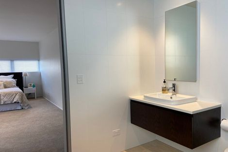 Photo of property in 13 Sharon Road, Waiake, Auckland, 0630