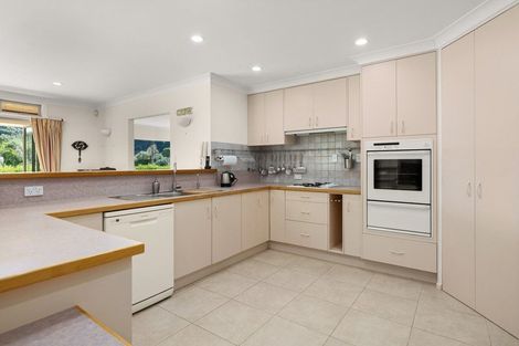 Photo of property in 105 Yorke Road, Haruru, 0204