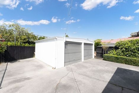 Photo of property in 2/4 Hudson Street, Bryndwr, Christchurch, 8053