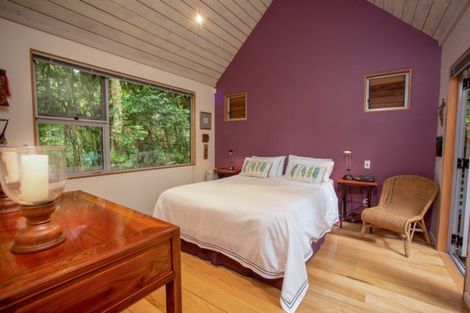 Photo of property in 23b Kakariki Grove, Waikanae, 5036