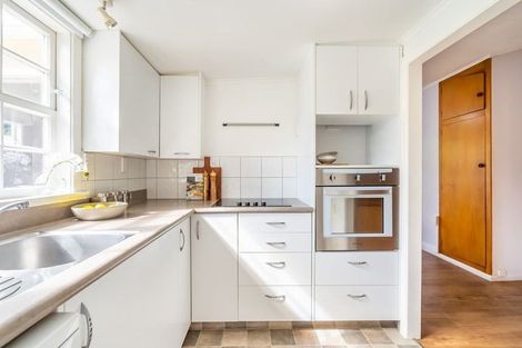 Photo of property in 26 Kauri Street, Eastbourne, Lower Hutt, 5013