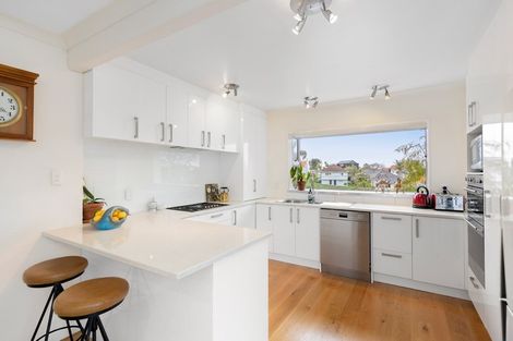 Photo of property in 16 Godden Crescent, Orakei, Auckland, 1071