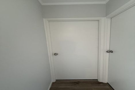 Photo of property in 9 Hamblyn Place, Ranui, Auckland, 0612