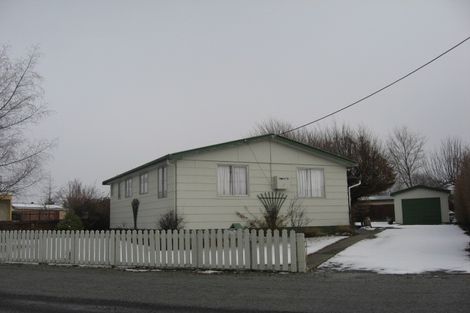 Photo of property in 10 Hallewell Road, Twizel, 7901