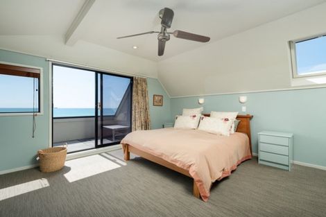 Photo of property in 445a Oceanbeach Road, Mount Maunganui, 3116