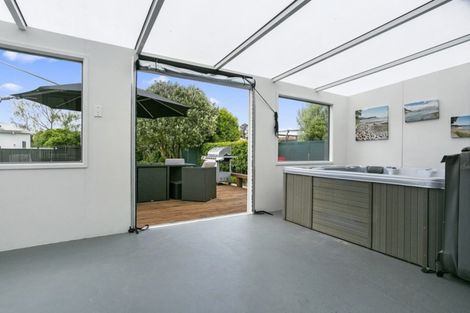 Photo of property in 40a Clare Street, Cambridge, 3434