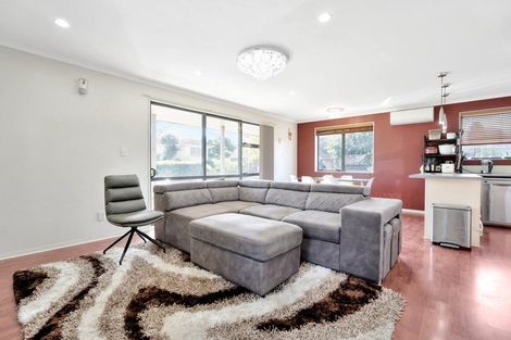 Photo of property in 2/127 Coronation Road, Papatoetoe, Auckland, 2025