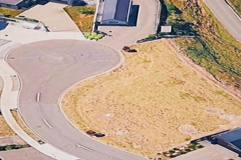 Photo of property in 100 Oak Road, Poraiti, Napier, 4112