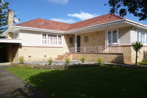 Photo of property in 50 Matata Street, Blockhouse Bay, Auckland, 0600