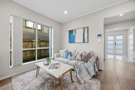 Photo of property in 8 Ballinabreen Road, Flat Bush, Auckland, 2019