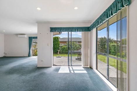 Photo of property in 24 Eastside Drive, Pukekohe, 2120