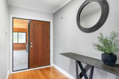 Photo of property in 354 Henwood Road, Hillsborough, New Plymouth, 4372