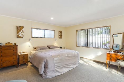 Photo of property in 22 Beach Haven Place, Paraparaumu Beach, Paraparaumu, 5032