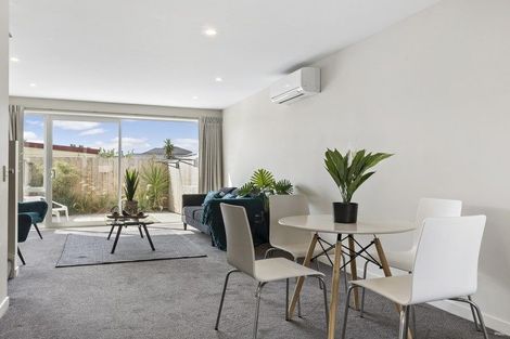 Photo of property in 6/2 Stone Street, Miramar, Wellington, 6022