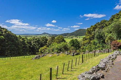 Photo of property in 8 Old Loop Road, Ngararatunua, Whangarei, 0176