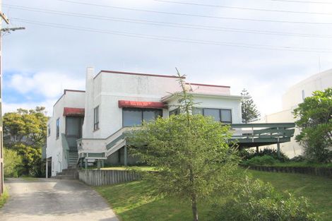 Photo of property in 14 Te Ngaio Road, Mount Maunganui, 3116