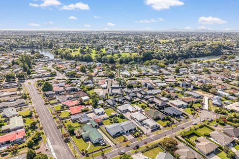 Photo of property in 1 Kingsley Street, St Andrews, Hamilton, 3200