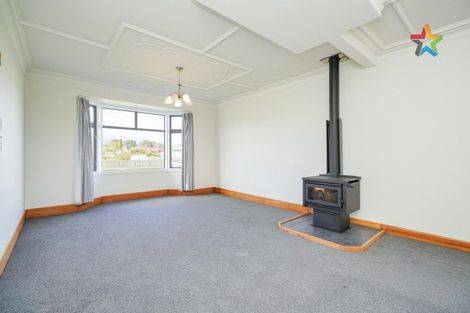 Photo of property in 8 Peace Street, Tuatapere, 9620