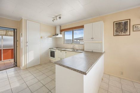 Photo of property in 5 Nicola Place, Mangere, Auckland, 2022