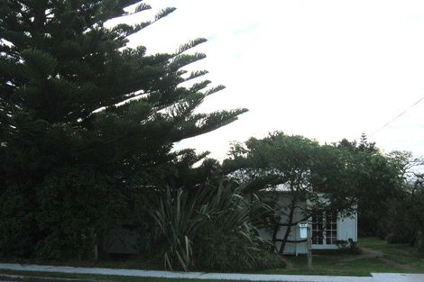 Photo of property in 53 Moana Street, Otaki Beach, Otaki, 5512