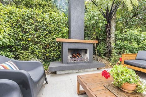 Photo of property in 405b Karori Road, Karori, Wellington, 6012