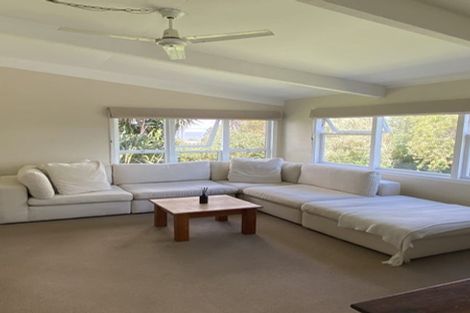 Photo of property in 38 Hauraki Road, Leigh, Warkworth, 0985