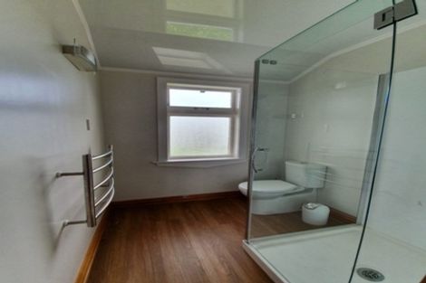 Photo of property in 83 Norwood Road, Bayswater, Auckland, 0622