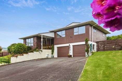 Photo of property in 17a Herekawe Drive, Spotswood, New Plymouth, 4310