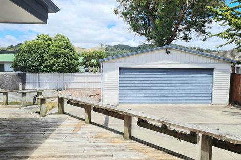 Photo of property in 11 Brown Street, Wallaceville, Upper Hutt, 5018