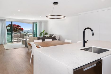 Photo of property in 204/136 Marine Parade, Mount Maunganui, 3116